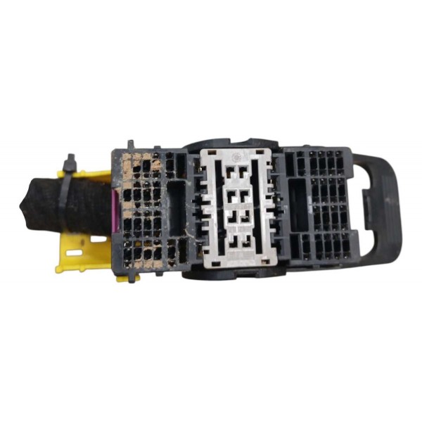 Chicote Caixa Fusivel Chevrolet Tracker 2020 26320264