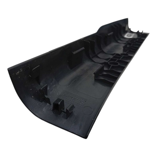 Soleira Dianteira Esquerda Nissan Kicks 2019 Preto