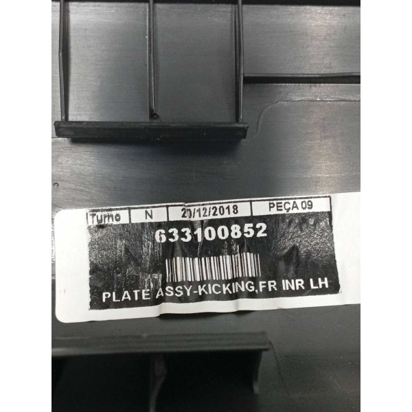 Soleira Dianteira Esquerda Nissan Kicks 2019 Preto