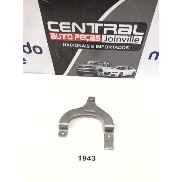 Suporte Radiador Válvula Egr Amarok 2013 2014 15 03l131535d