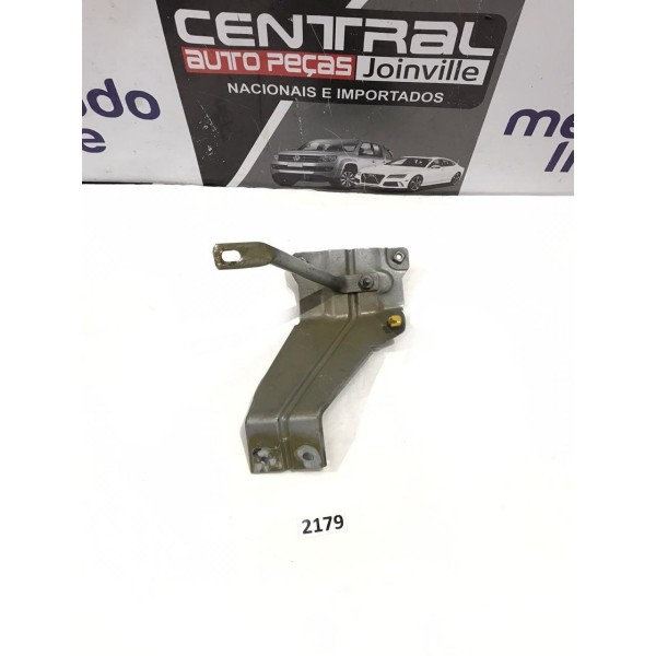 Suporte Paralama Farol Direito Captiva 3.6 2008 2009 2010