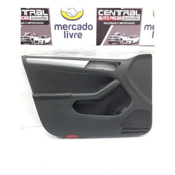 Forro De Porta Dianteiro Esquerdo Vw Jetta 2017 