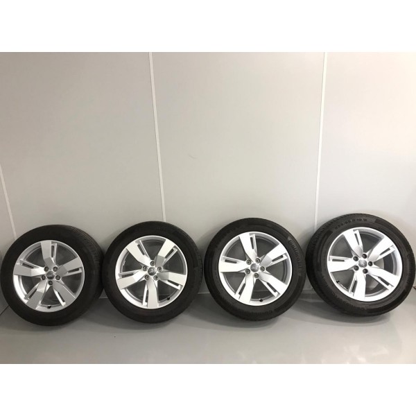 Jogo Roda Aro Liga-leve C/ Pneu 235/55 R19 Audi Q5 2018 2019 Prata