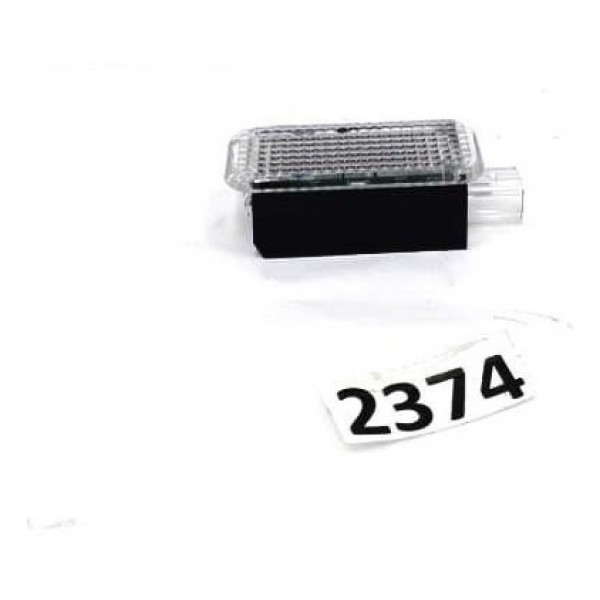 Luz Cortesia Forro Porta Traseiro Esquerdo Audi Q3 2013 2014