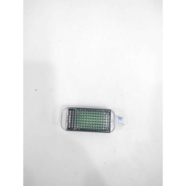 Luz Cortesia Porta Traseira Direita Audi Q7 2019