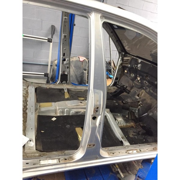 Coluna T Porta Lateral Direita Lifan X60 2013 2014 2015 2016