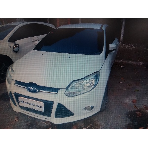 Sucata Retirada Peças Ford Focus Seda 2.0 2014 2015