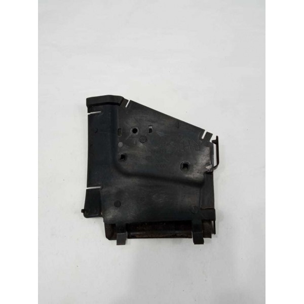 Acabamento Suporte Protetor Direito Audi A4 2103 8k0809922