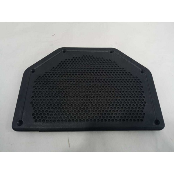 Tela Alto Falante Baixo Banco Direito Bmw 320i Detalhe