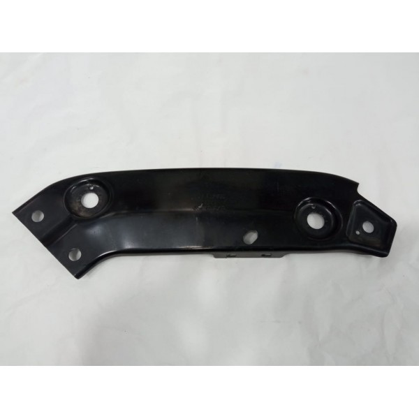 Suporte Farol Jetta Direito 2014