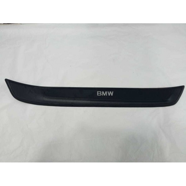 Soleira Dianteira Direita Bmw X1 2012