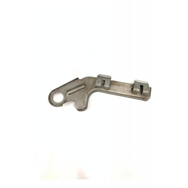Suporte Ferro Do Coletor Admissão Bmw X1 2.0 2011 Aspirado