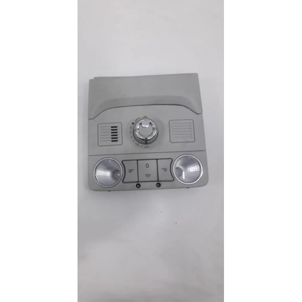 Luz Teto Cortesia E Comando Teto Solar Jetta 2017 5c6959561