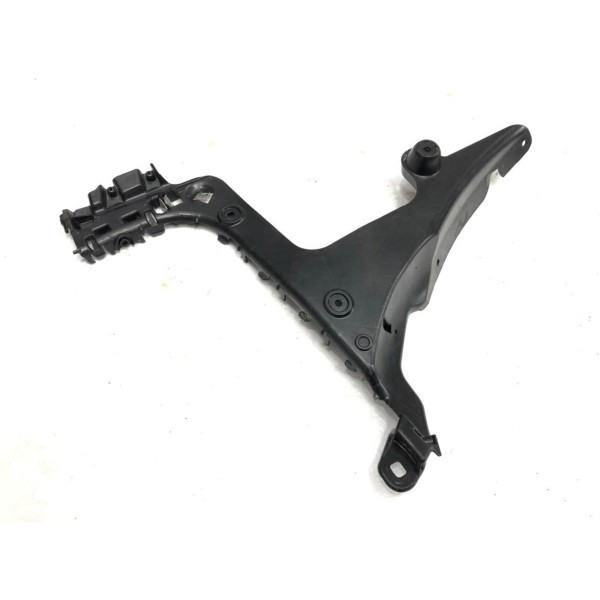 Guia Direito Párachoque Audi A3 Sportback 2008