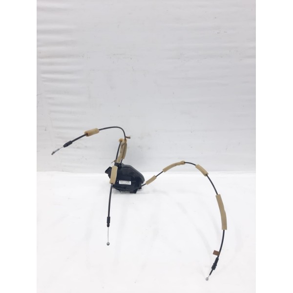 Fechadura Porta Traseira Esquerda Kicks 2018 82501a5rb0a