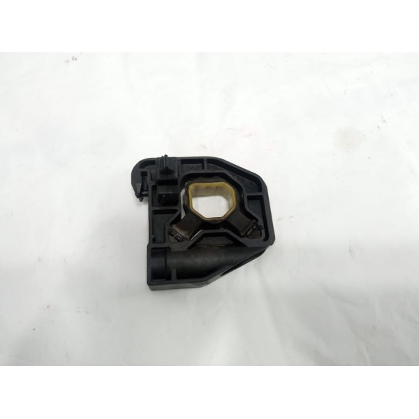Suporte Borracha Esquerda Radiador Bmw 120i 2016 14532410