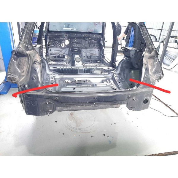 Painel Traseiro Bmw 120i 2016 