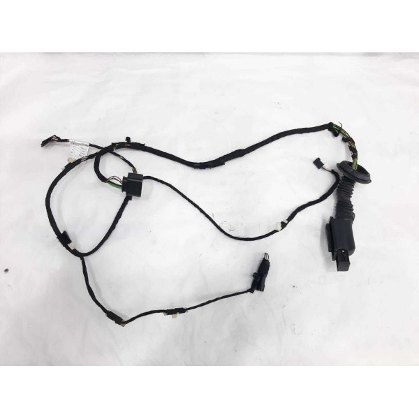Chicote Porta Traseira Esquerda Bmw 120i 2016 9335302
