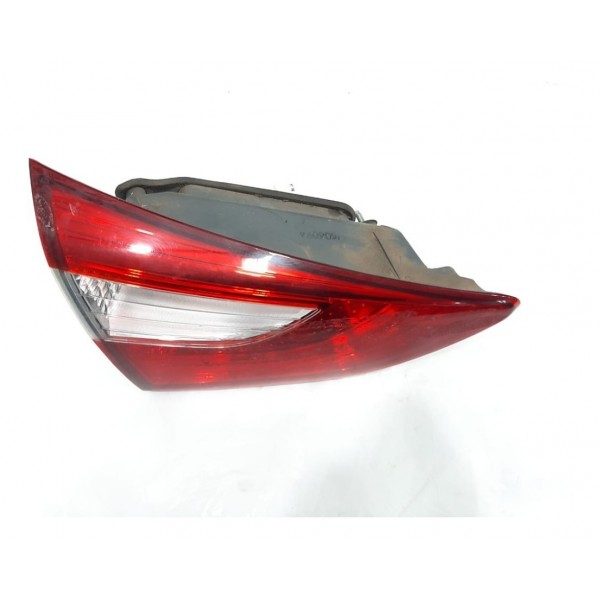 Lanterna Tampa Esquerda  Hyundai I30 2015 Esquerdo/motorista