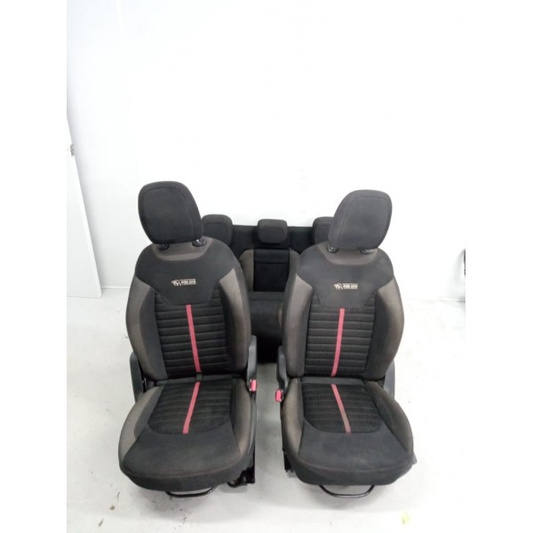 Jogo Banco Fiat Toro 2017 Detalhe