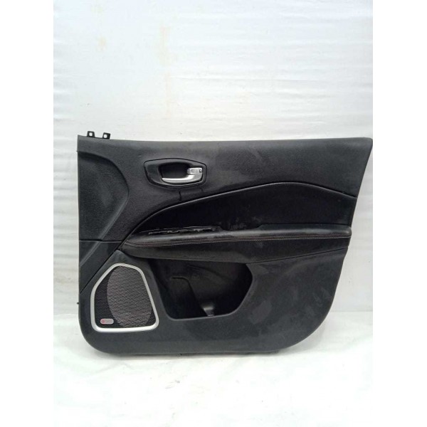 Forro Porta Dianteira Direita Jeep Compass 2018 Detalhe