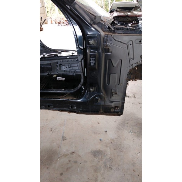Coluna Dianteira Direita Carroceria Bmw 320 2015
