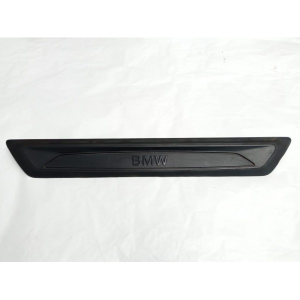 Acabamento Soleira Dianteira Esquerda Bmw 320i 2015 