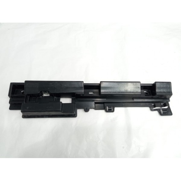 Suporte Guia Spoiler Lateral Direito R3 Bmw 320 2015 7256918