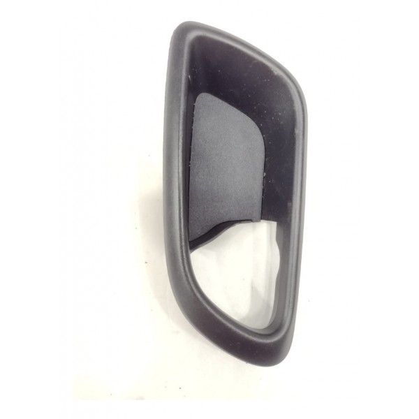 Moldura Maçaneta Traseira Esquerda Fiat Freemont 2.4 2013 Traseira