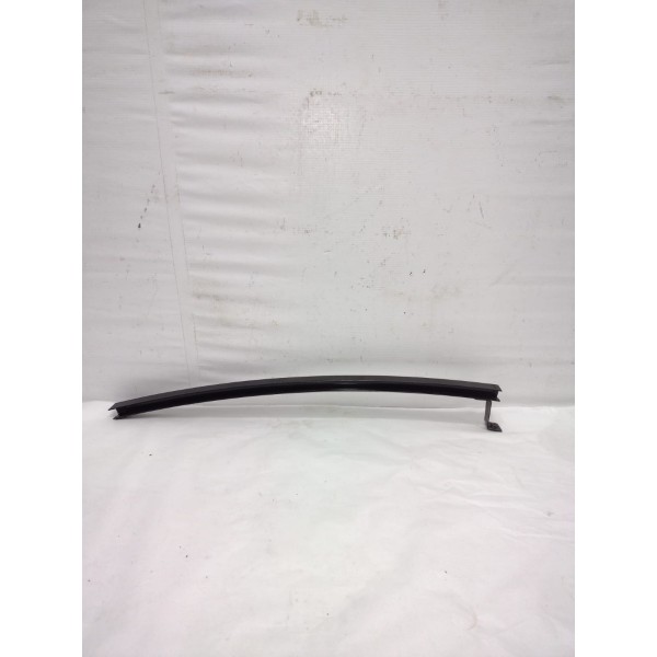 Canaleta Guia Vidro Traseira Esquerda Renault Fluence 2013