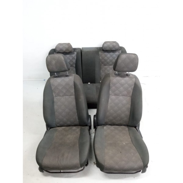 Jogo Banco Lifan 530 2015  (precisa Higienização) Detalhe