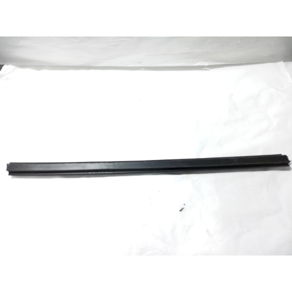 Friso Externo Porta Traseira Esquerda Bmw 320i 2015