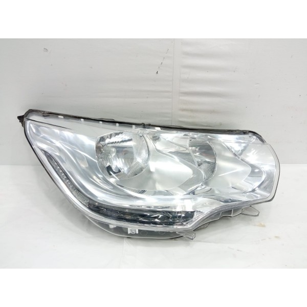 Farol Direito Citroen C4 Lounge 2017 Detahe Direito