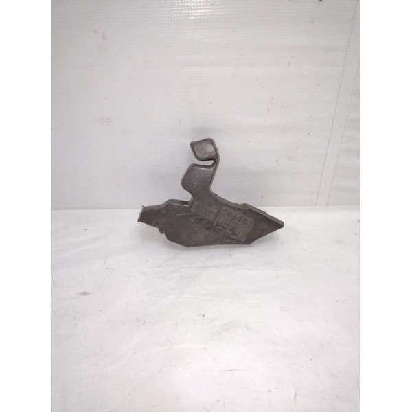 Espuma Esquerda Motor Caixa Roda Q3 2016 8u0821197