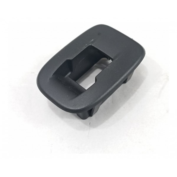 Moldura Comando Vidro Dianteiro Direito Peugeot 2008 2018