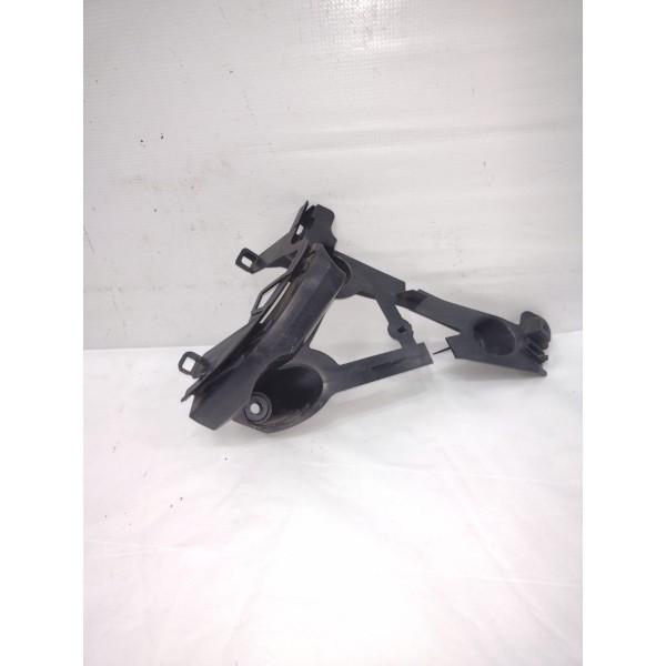 Guia Parachoque Traseiro Esquerdo Peugeot 2008 2018