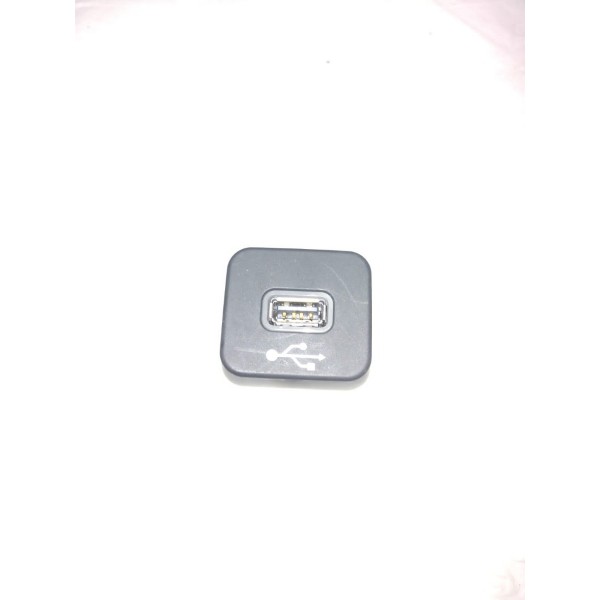 Entrada Usb Console Central Jeep Compass Flex 2021 735600659