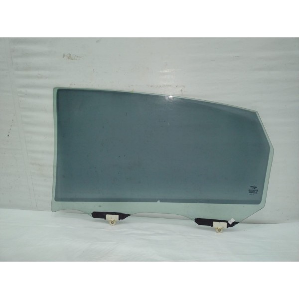 Vidro Porta Traseira Direita Nissan Sentra 2015