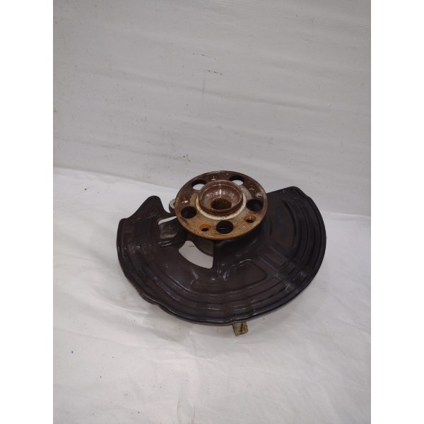 Montante Cubo Roda Dianteiro Esquerdo Mercedes Cla 200 2015