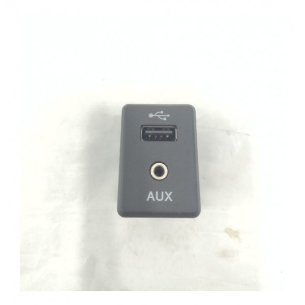 Entrada Usb E Aux Nissan Kickis 2020 2021