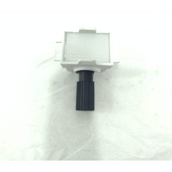 Luz Cortesia Porta Luvas Nissan Kicks 2020 2021