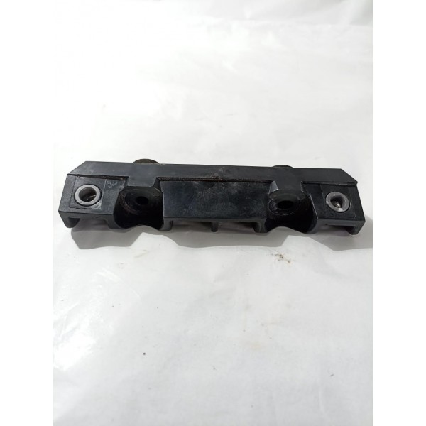 Suporte Guia Rack Dianteiro Esquerdo Nissan Kicks 2021