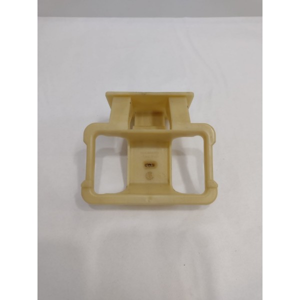 Suporte Forro Porta Dianteiro Direito Peugeot 3008 2011 2012