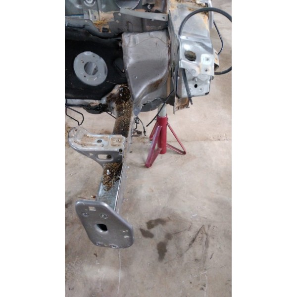 Longarina Esquerda Jeep Compass