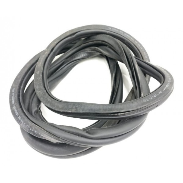 Borracha Porta Dianteira Esquerda Vw Golf 2015