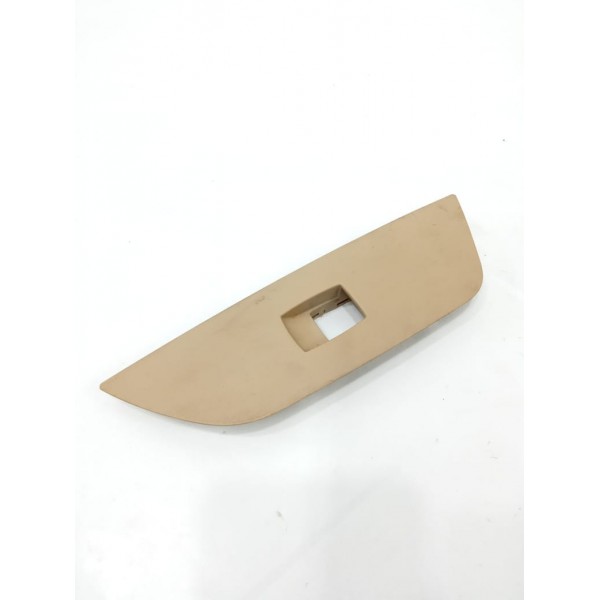 Moldura Botão Vidro Dianteiro Direito Bmw X1 2013 29929407