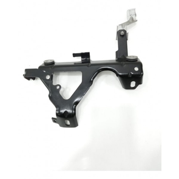 Suporte Ferro Coletor Admissão Bmw X1 2013 7574405