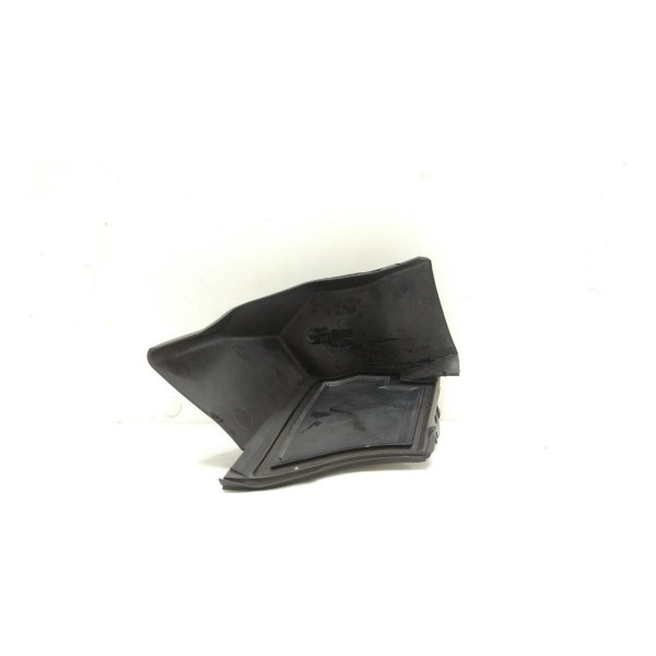 Acabamento Esquerdo Churrasqueira Bmw X1 2013 Detalhe