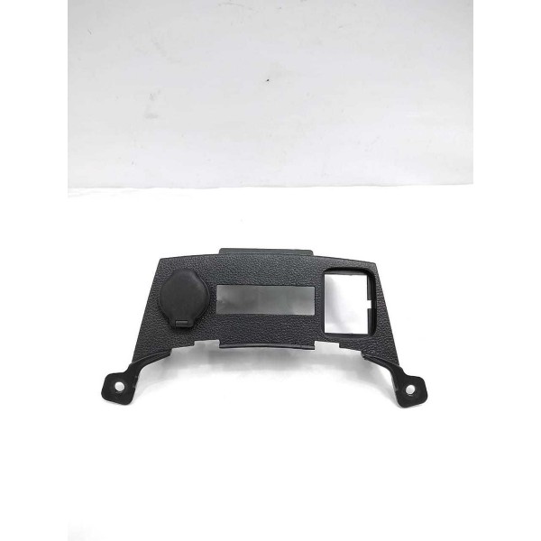 Acabamento Tomada 12v Usb Gm Tracker 2018 Premier 42530589