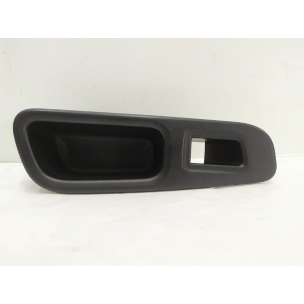 Moldura Botão Vidro Traseiro Direito Jeep Renegade 2018